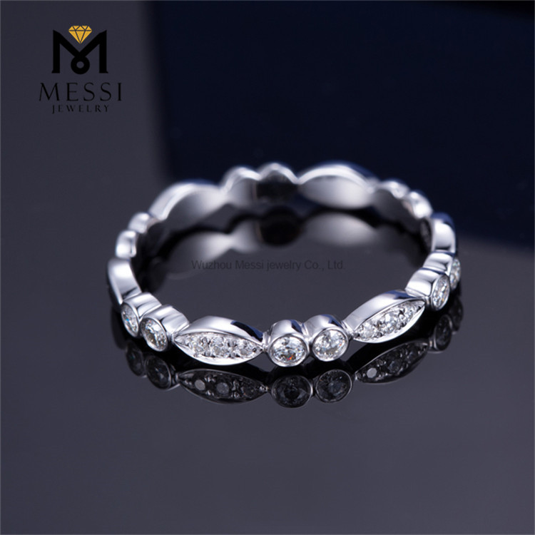 18K Gold Bezel Set Moissanite Ring White Gold Moissanite engagement rings for women